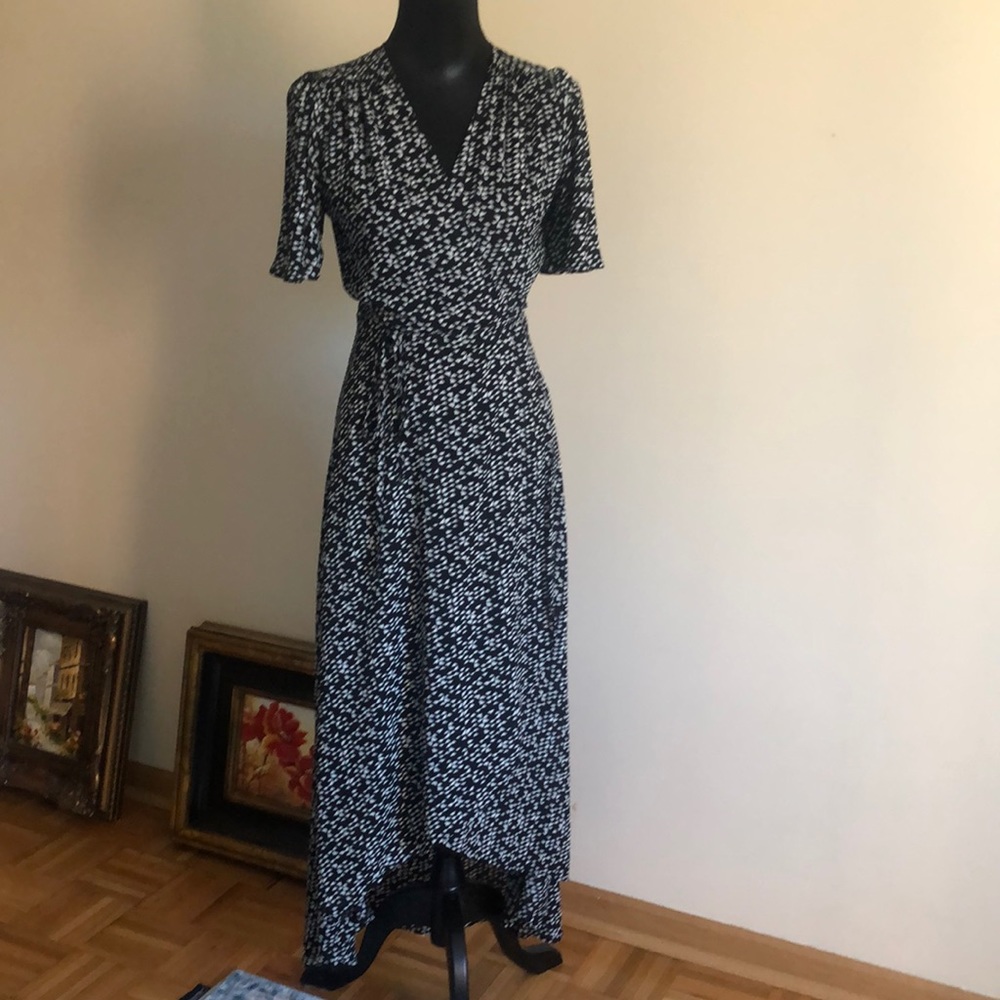 Allison Joy Wrap Dress - Picture 4 of 13